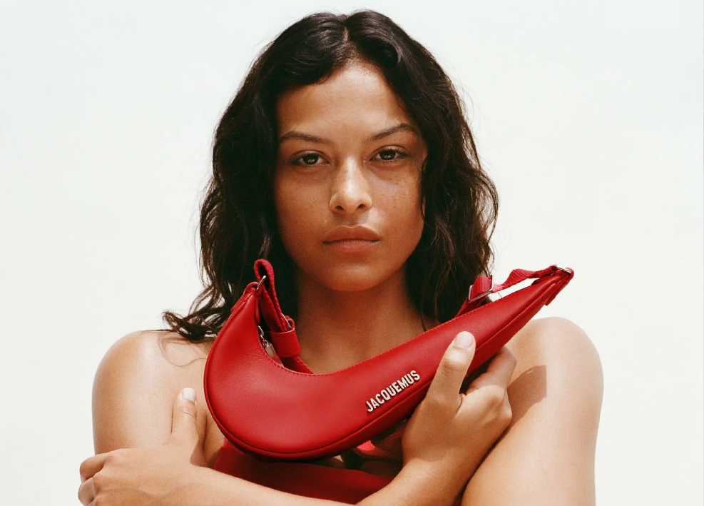 A nova coleção Nike x Jacquemus: A sinergia do esporte e da moda com um toque de Paris