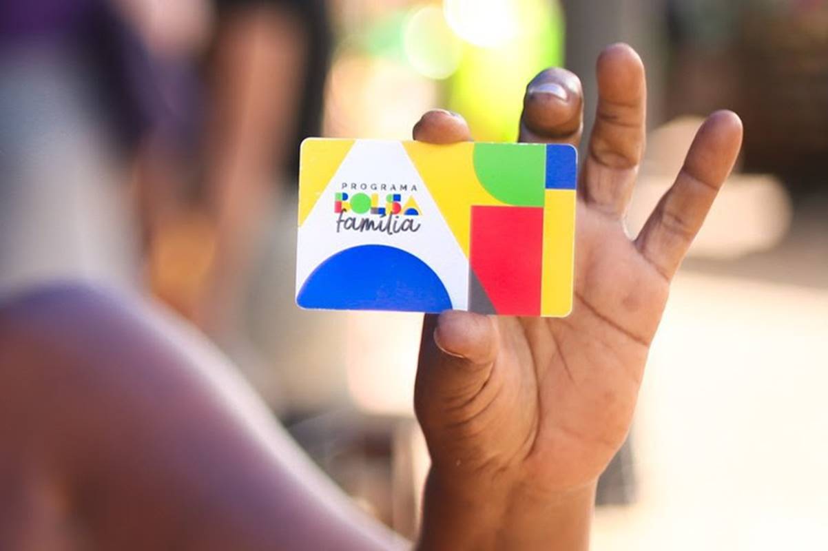 Descubra como contestar valor desviado do Bolsa Família - Metrópoles