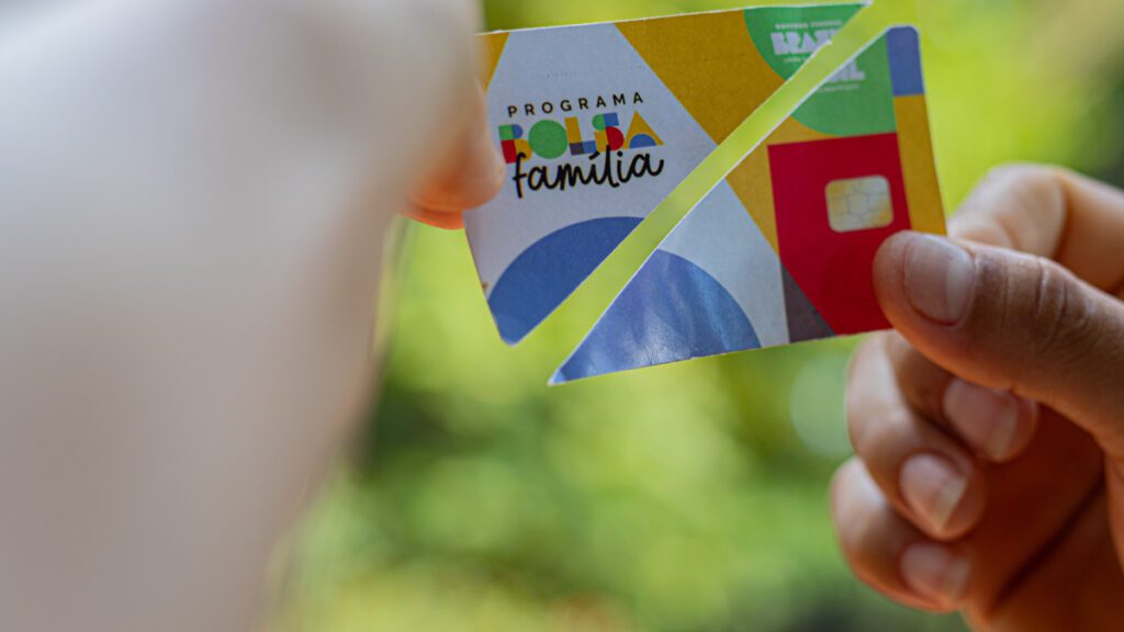 Novo pente fino no Bolsa Família e INSS: saiba quando pode ter pagamento cortado