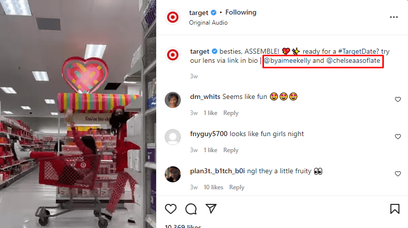 Uma publicação compartilhada novamente no Instagram da Target que destaca a marcação e o crédito do criador original pelo conteúdo