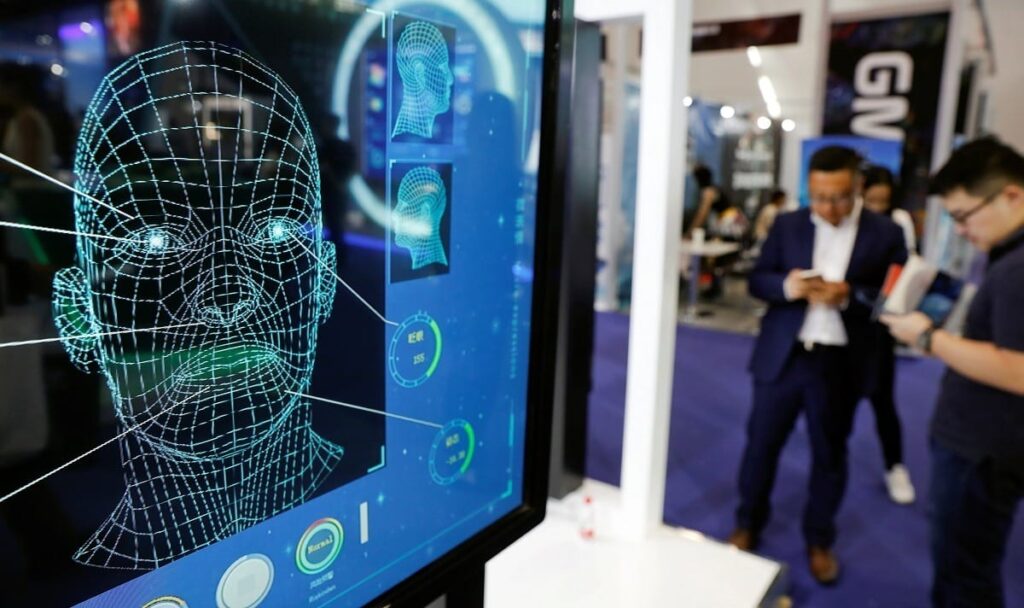 Uso de inteligência artificial para golpes aumenta 3000% em apenas um ano, aponta relatório