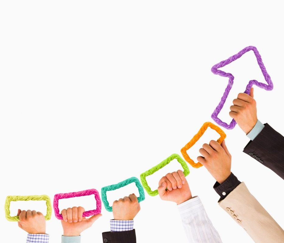 Bain e OpenAI ampliam parceria para acelerar a entrega de soluções de IA