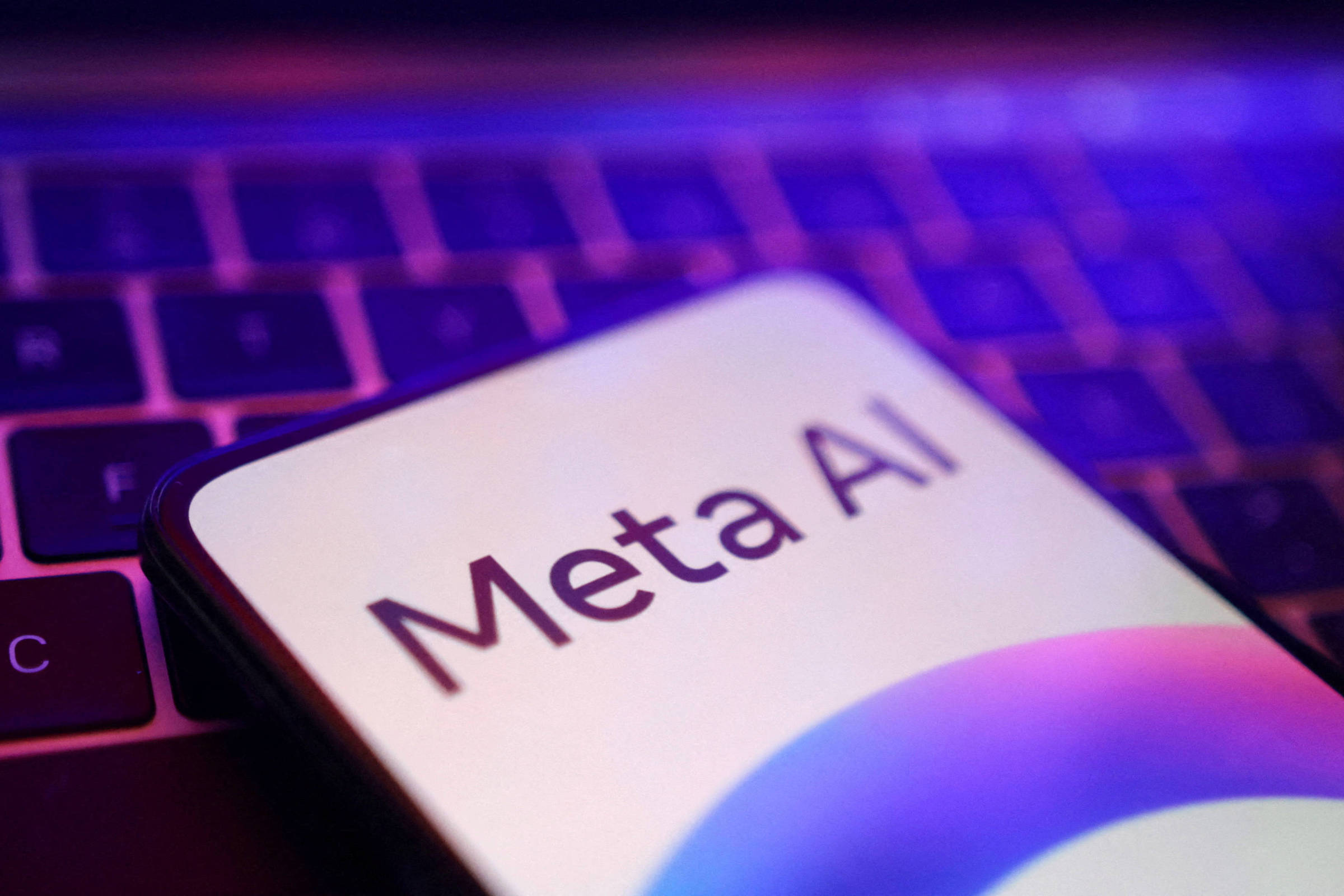 IA da Meta chega ao Brasil após atraso de três meses - 09/10/2024 - Tec
