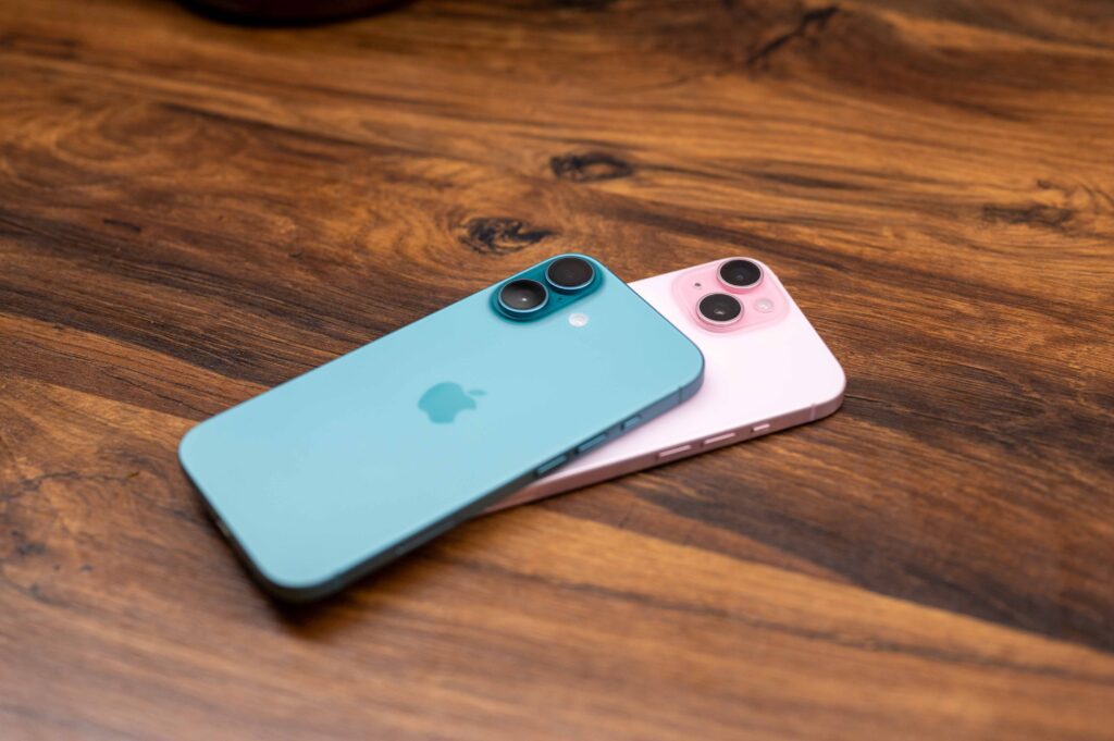 iPhone 15 vs iPhone 16 LsA 13