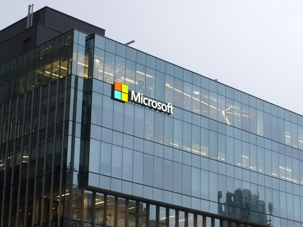 Microsoft permitirá criação de “agentes de IA” para tarefas de rotina em novembro