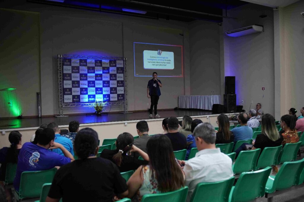 Educadores da rede estadual participam de formação Gemini Academy do Google