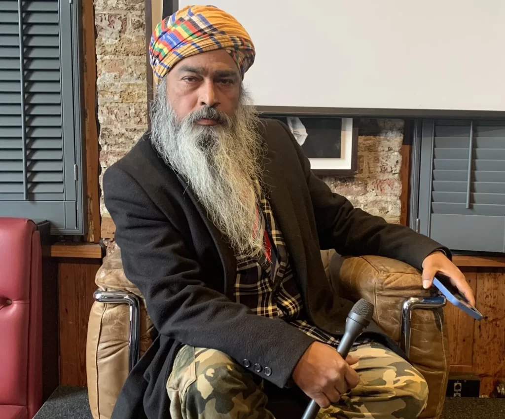 Homem que afirma ser o criador do Bitcoin e do ChatGPT engana jornalistas