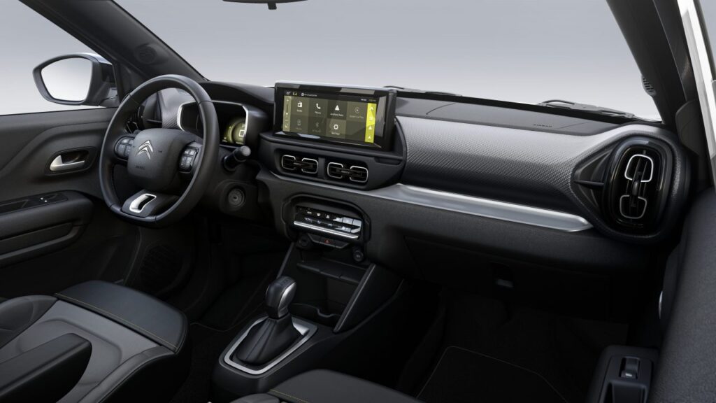 Stellantis inova com tecnologia de reconhecimento de imagem via ChatGPT no WhatsApp | Mecânica Online®