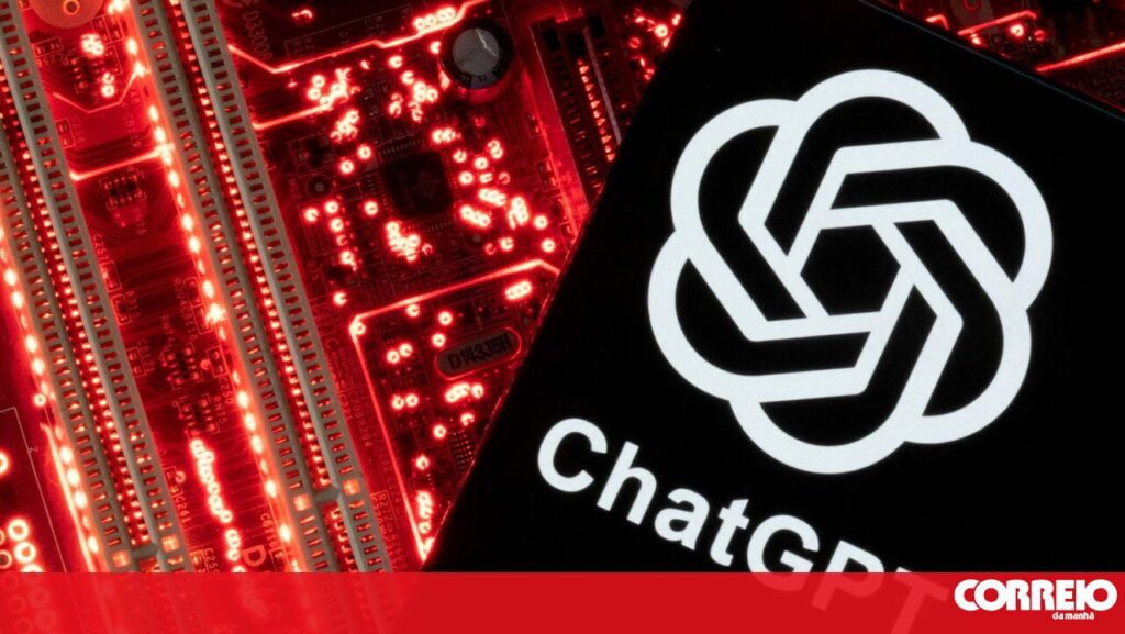 'Chatbot' do ChatGPT volta a funcionar "quase completamente" após perturbações - Tecnologia