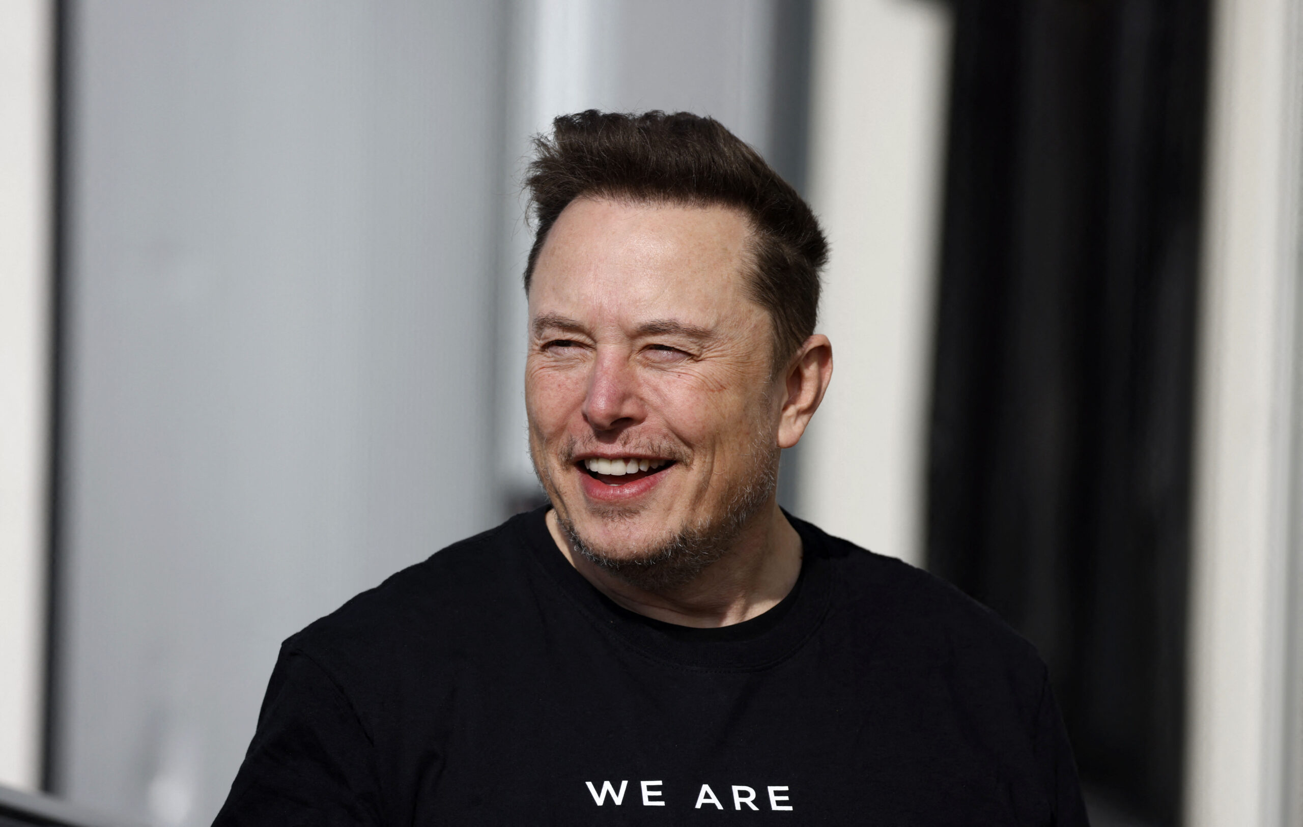 Elon Musk está arrecadando bilhões para IA que vai desbancar ChatGPT - Brasil Financeiro