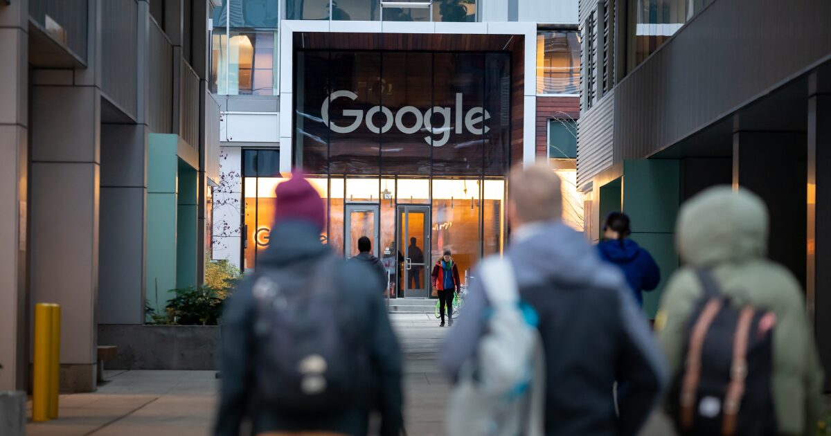 Google apresenta modelo de IA que “raciocina” e “mostra explicitamente seus pensamentos”
