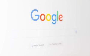 blog 4 Google suspende painel de cotações após erro mostrar dólar acima de R$ 6,35 no Natal