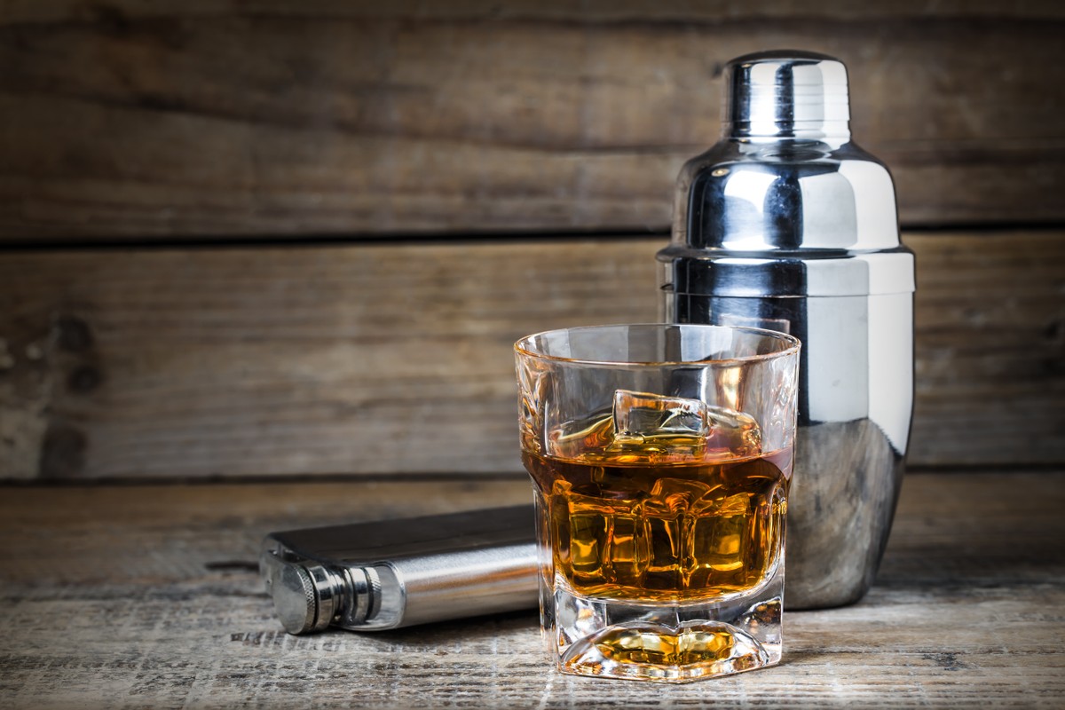 Inteligência Artificial percebe aroma de uísque melhor do que ser humano, diz estudo