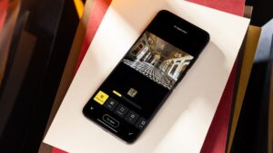 Amplie Suas Fotos com a Função AI Expansion