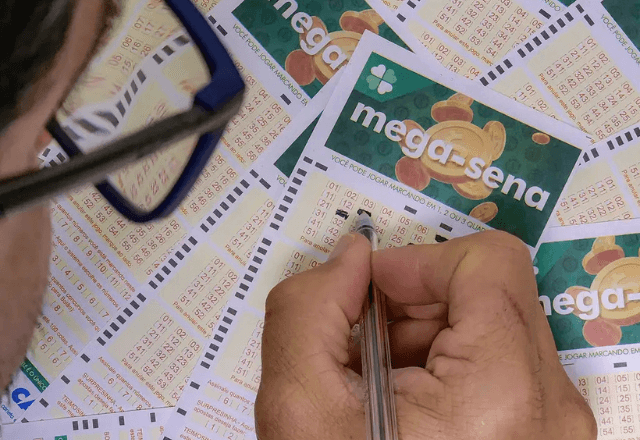 Criminosos usaram inteligência artificial para vender bilhetes falsos da Mega da Virada