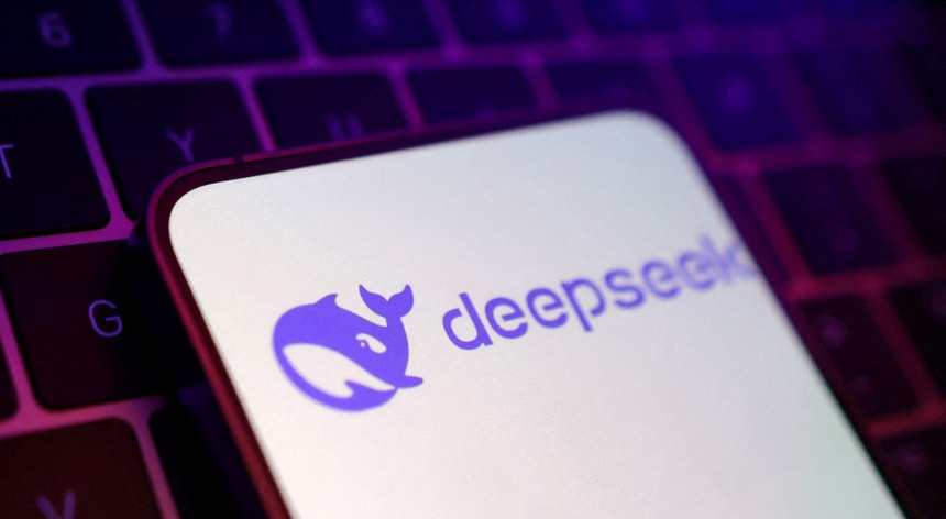 DeepSeek. Modelo de IA chinês ameaça liderança do ChatGPT