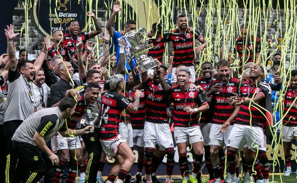 Inteligência Artificial crava 2025 do Flamengo como "avassalador"