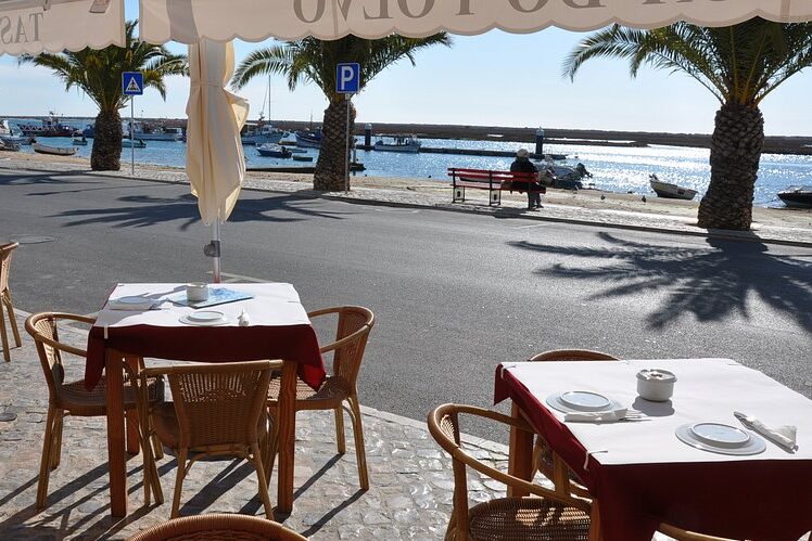 Nada de estrelas Michelin: estes são os melhores restaurantes do Algarve para o ChatGPT