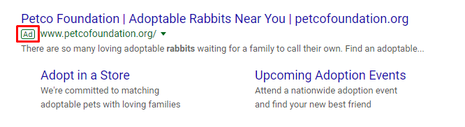 Captura de tela do mecanismo de pesquisa de publicidade paga on -line, largura total