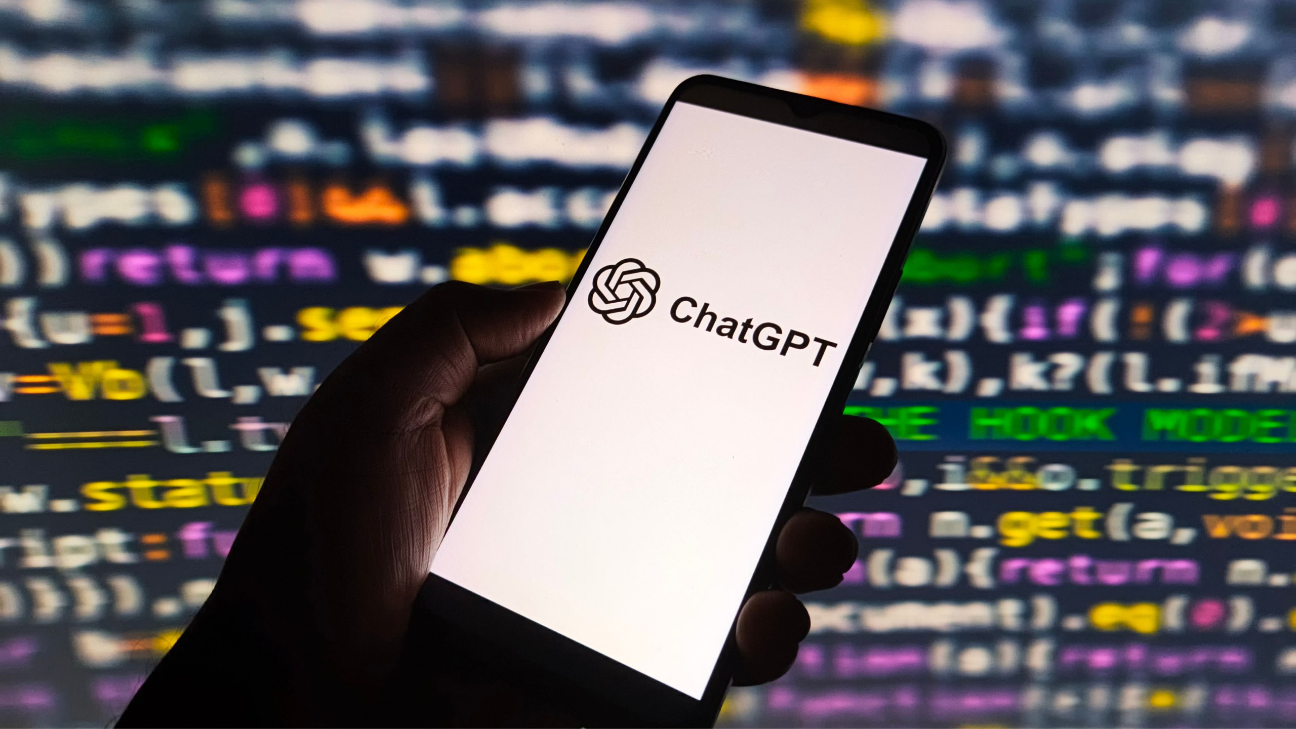 ChatGPT ainda lidera mercado de IA, mas sob pressão cada vez maior