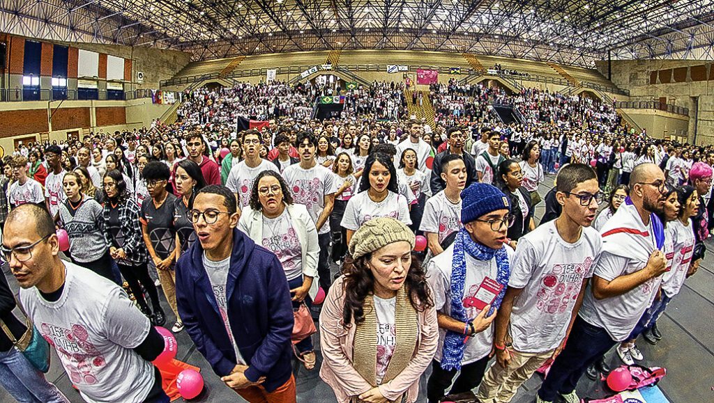 Estudantes refletem sobre o uso de IA em Olimpíada de História - Notícias