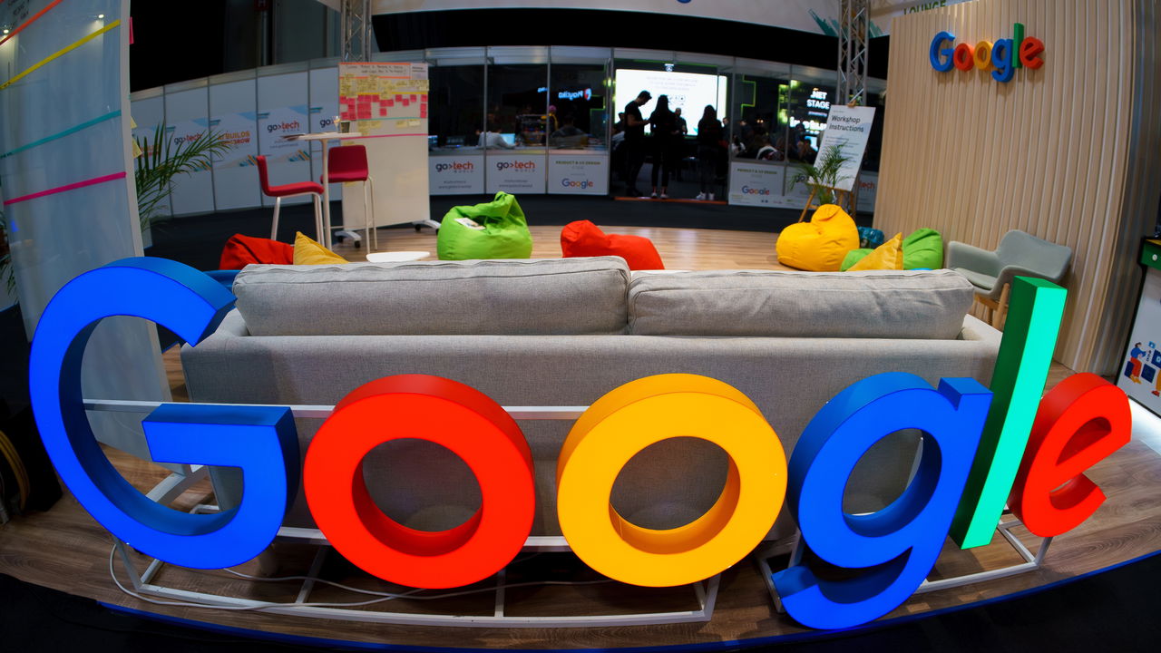 Novo Google Speaker com Gemini promete áudio espacial imersivo