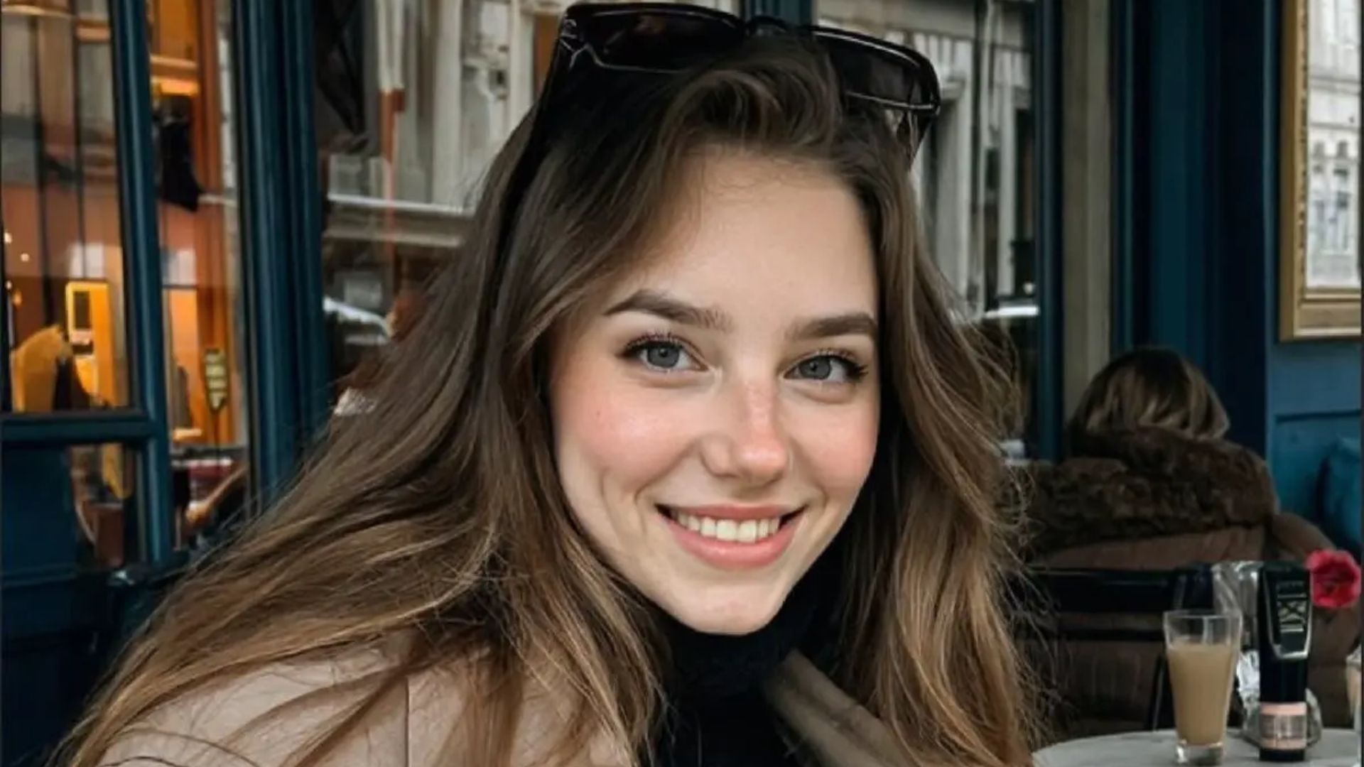 Conheça a 'atriz virtual' criada por inteligência artificial que está causando polêmica em Hollywood