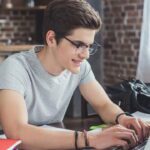 Pais se preocupam com os efeitos da inteligência artificial nos filhos