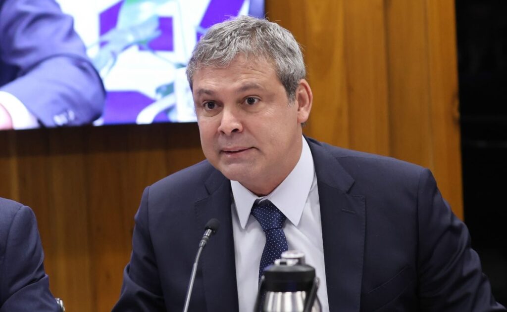 Lindbergh denuncia deputado do PL por uso de IA em vídeo – CartaCapital