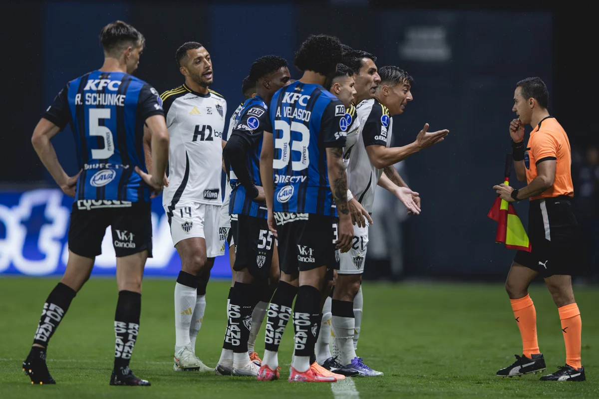 ChatGPT crava placar e classificado na Sul-Americana