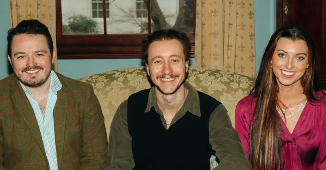 Como editoras usam ‘selo humano’ para frear criação de livros por IA