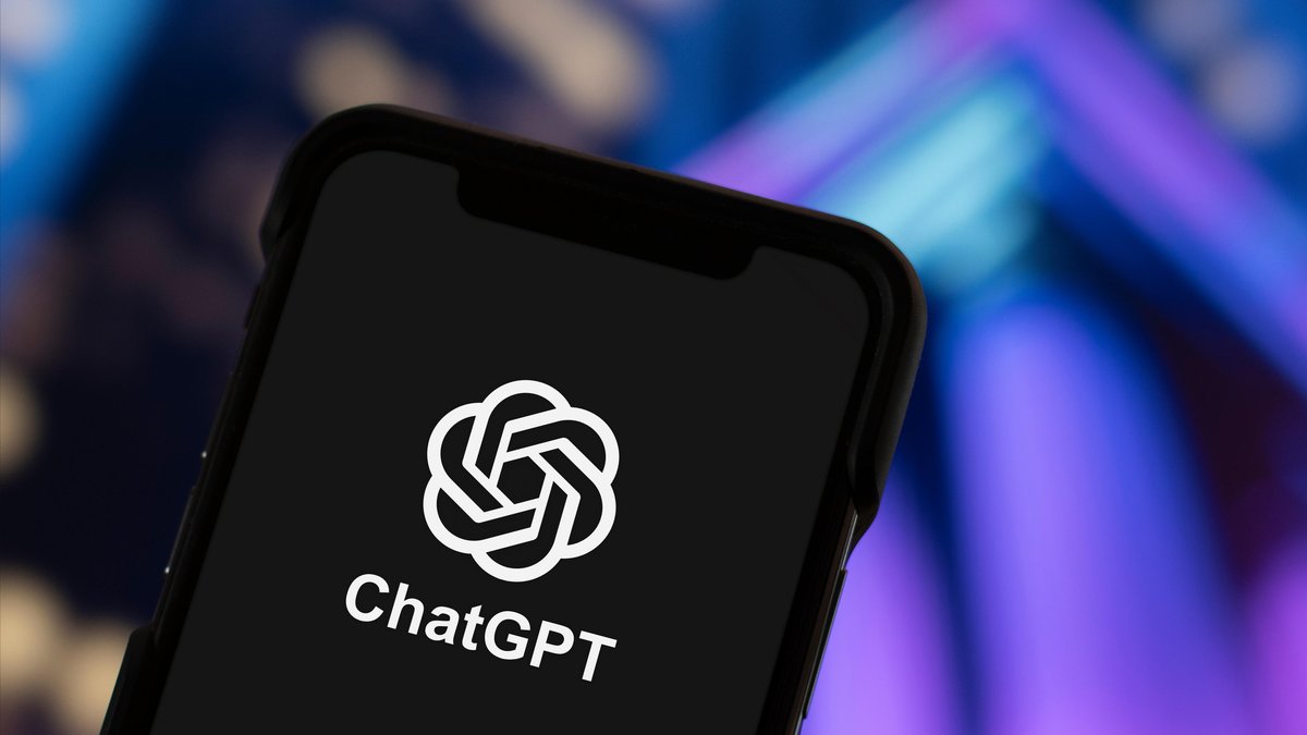 OpenAI afirma que um milhão de usuários do ChatGPT falam sobre suicídio