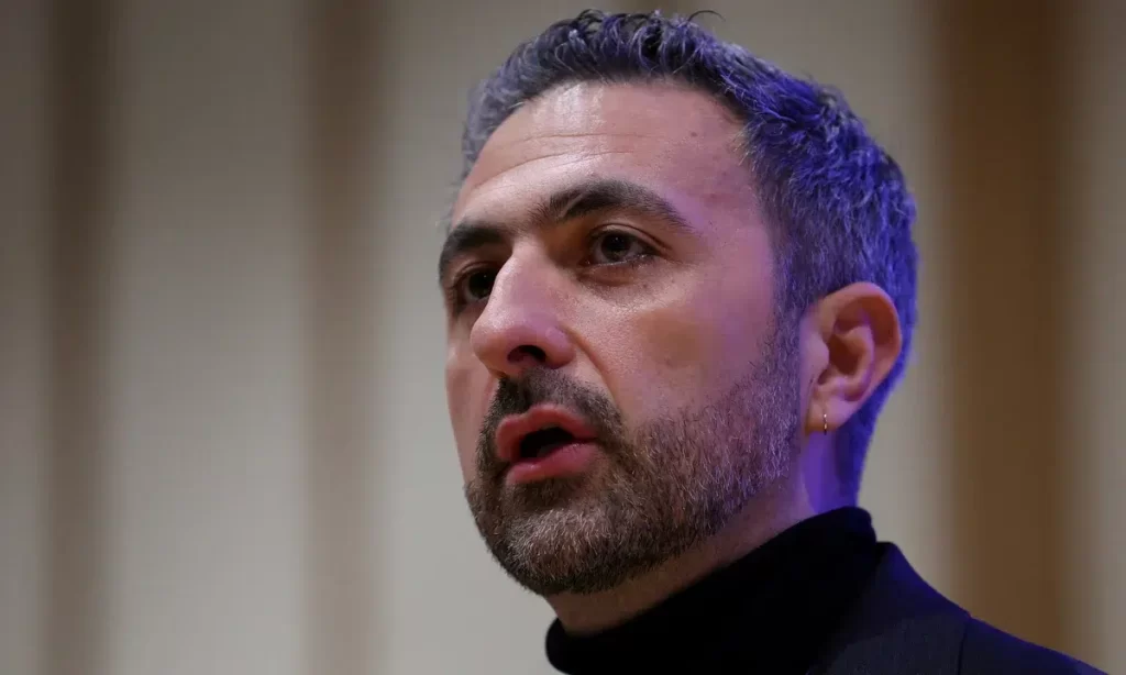 A inteligência artificial não é consciente e nunca será, afirma chefe de IA da Microsoft