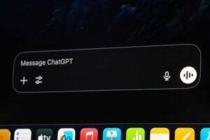 ChatGPT libera chats em grupo para todos os usuários