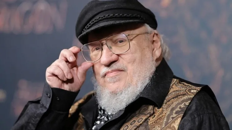 George R.R. Martin odiou descobrir que era possível pedir ao ChatGPT para escrever a continuação da saga em seu lugar
