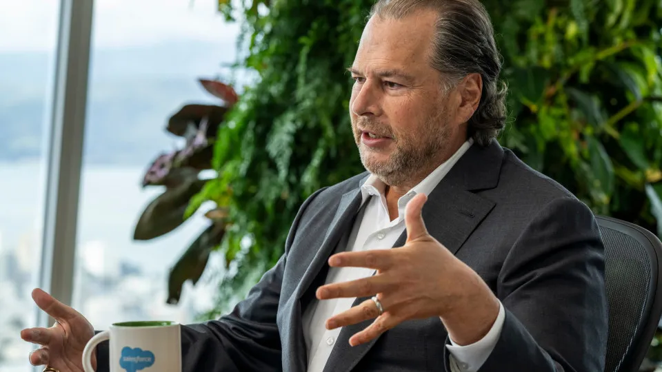 Líder da Salesforce abandonou ChatGPT em favor do Gemini da Google