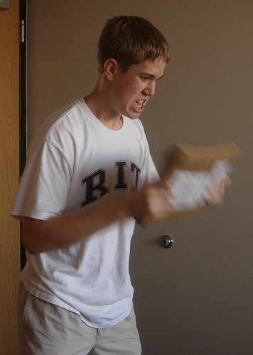 essa embalagem não parece muito "livre de frustração"