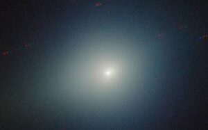 Objeto interestelar 3I/ATLAS exibe halo verde em novas imagens do Gemini North após periélio