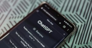 ChatGPT caiu? Serviços da OpenAI apresentam instabilidade • DOL